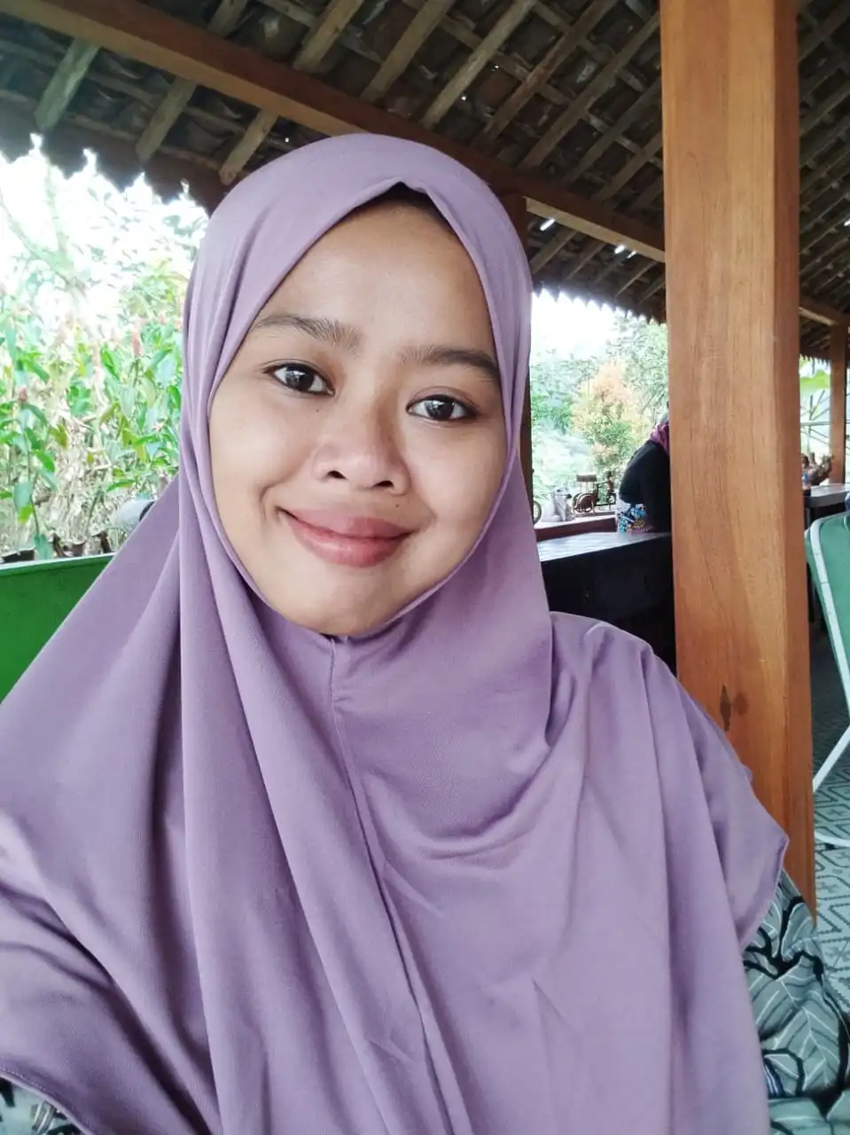 Ning Durrotun Niswah - Pengasuh Ponpes Darun Najah Sariombo Mojokerto